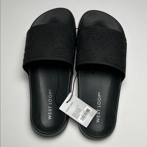 West Loop Women's Black Leaf Pattern Sandals